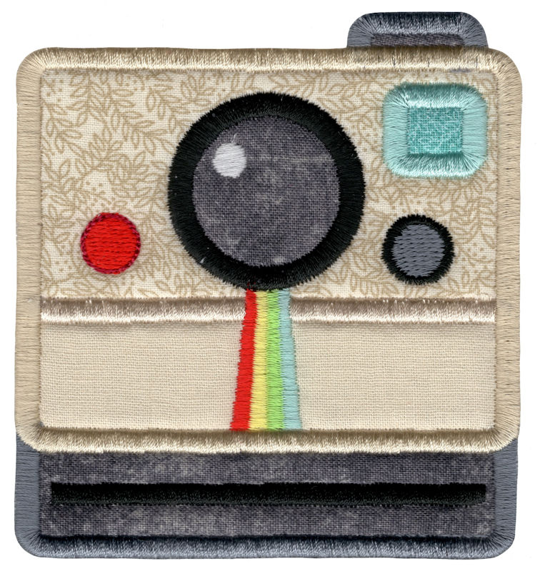 Applique Instant Camera